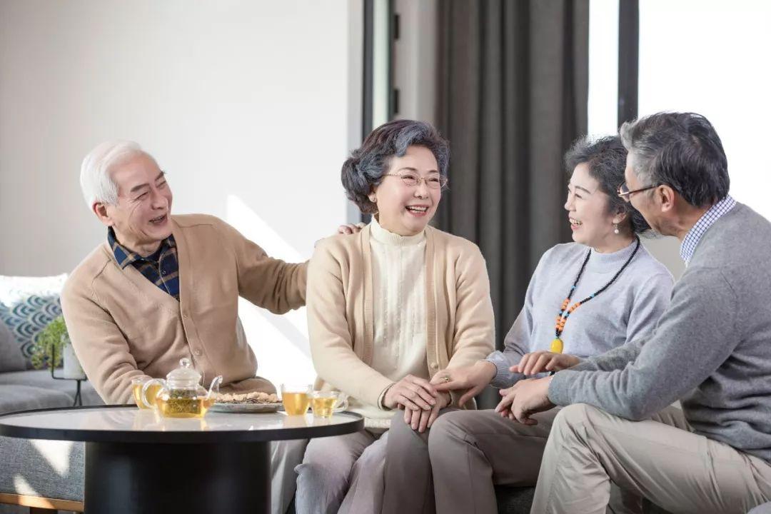 石墨烯地暖對(duì)老人的好處